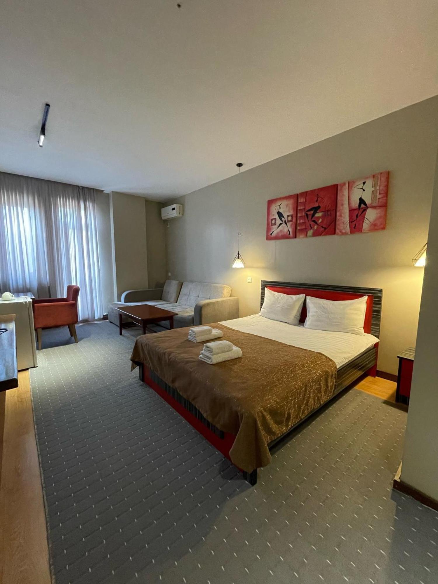 Salam Hotel Osj Eksteriør billede