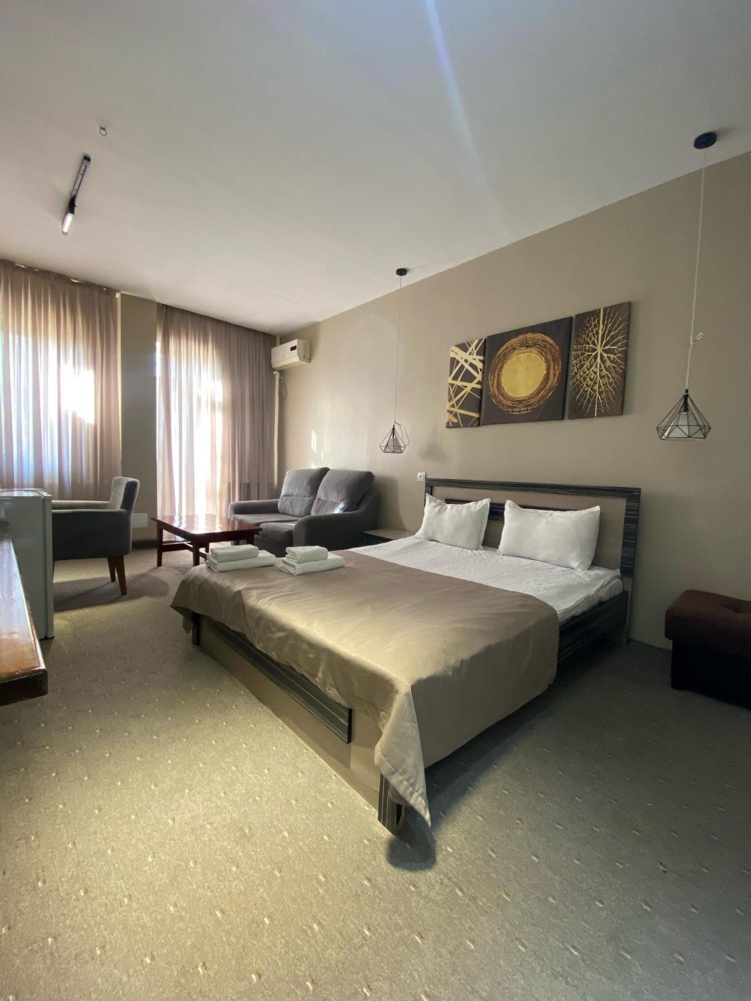 Salam Hotel Osj Eksteriør billede